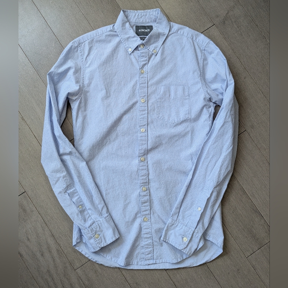 Bonobos button up shirt light blue polka dot slim fit size small long